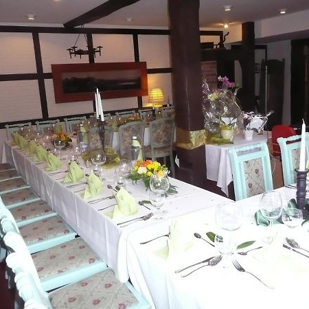 Zum Schwedenkonig Hotel Gadebusch Esterno foto